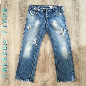 H&M Bragg Men’s Fitted Waist Straight Leg Jeans